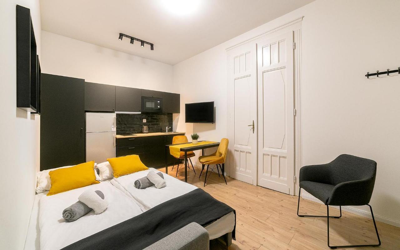 A13- Boutique Apartments, Best Location, By Bqa Budapest Kültér fotó